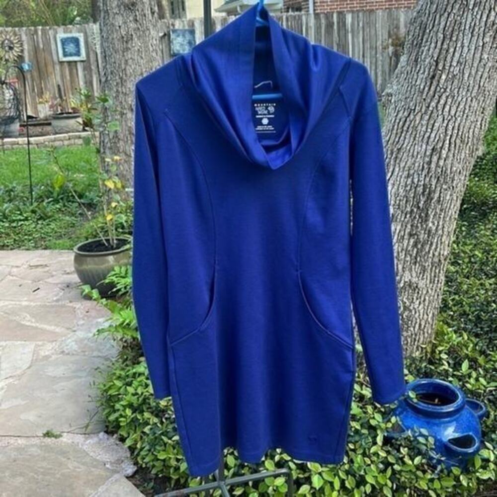 ▶️ Mountain Hard wear ◀️ Cowl / Turtleneck Dress. Size Small